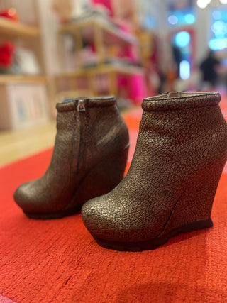 Camilla Skovgaard Bronze Wedge Boots: Size 8