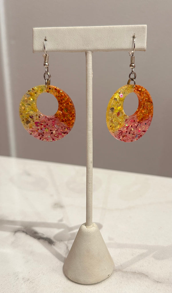 MISS PINKIE MULTI COLOR SMALL ROUND EARRING
