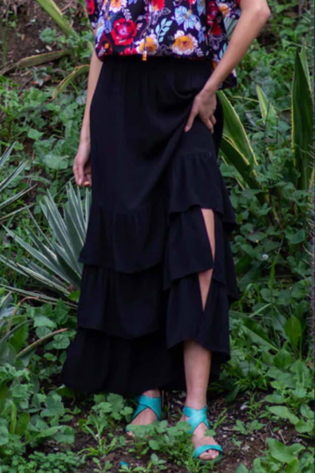 KINdom Isabelle Convertible/Hybrid Skirt - Black